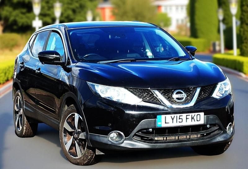 Used Nissan Qashqai N-TEC 2015 Black SUV