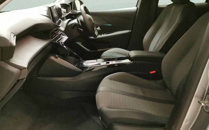 Used Peugeot 208 Allure+ 131 HP (96 kW) 2023 Grey Hatchback