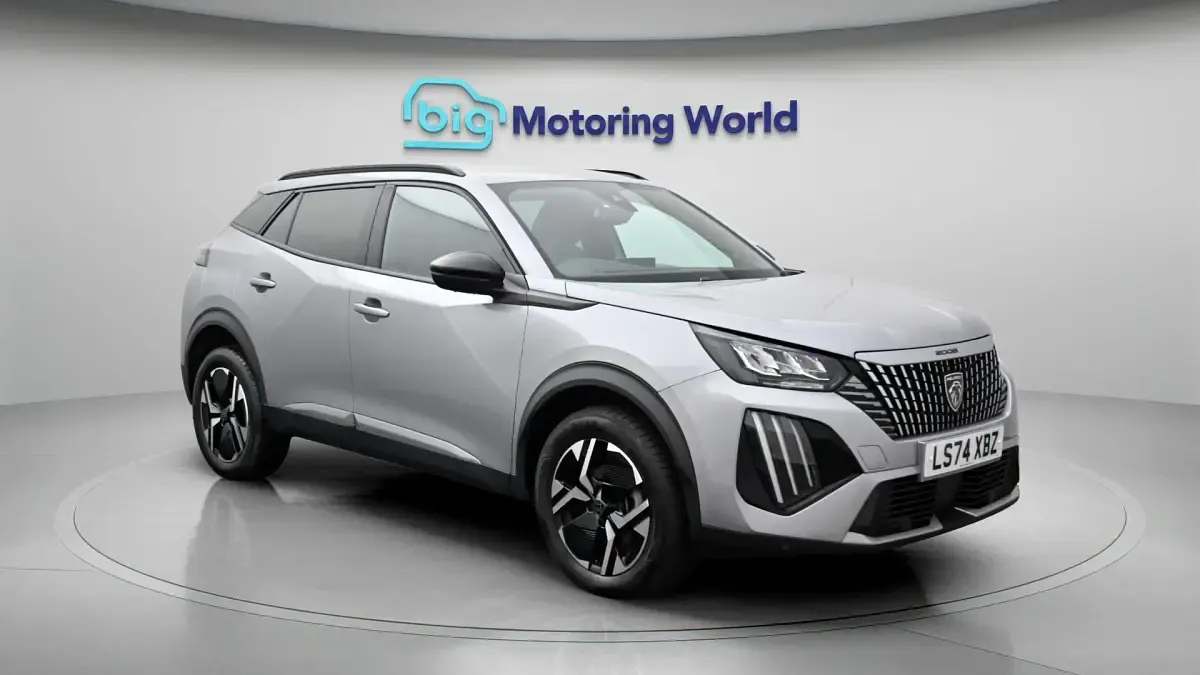 Used Peugeot 2008 Allure 131 HP (96 kW) 2024 SUV