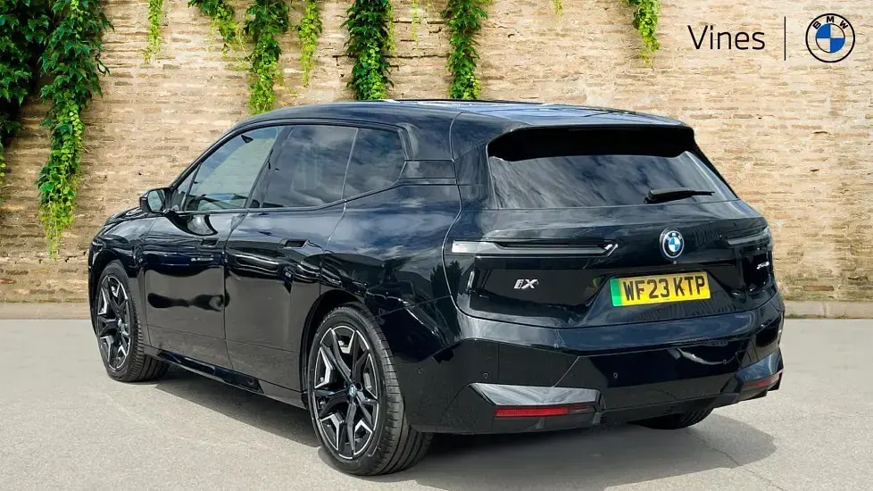 Used BMW iX M Sport 384 kW (523 HP) 2023 Black SUV