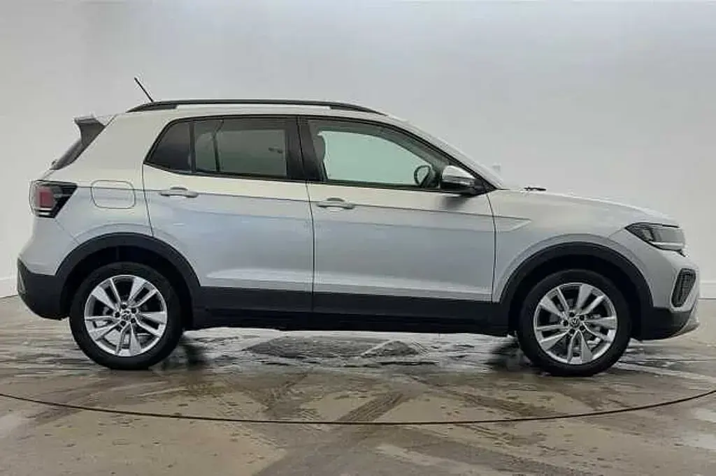 Usado VW T-Cross Match 115 CV (84 kW) 2025 Plateado SUV