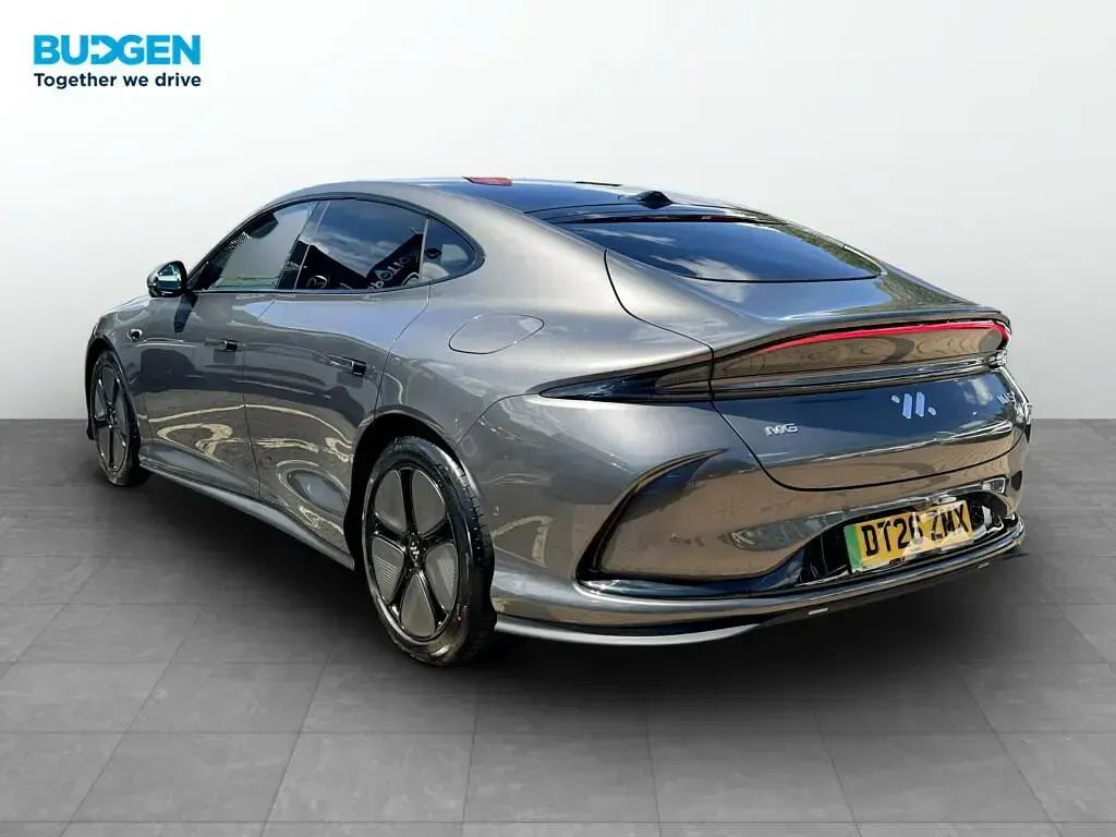 New MG IM5 300 kW (408 HP) 2026 Black Hatchback