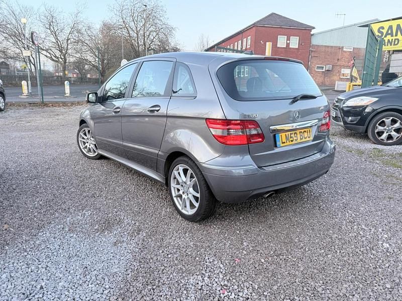 Used Mercedes B180 2009 Grey MPV