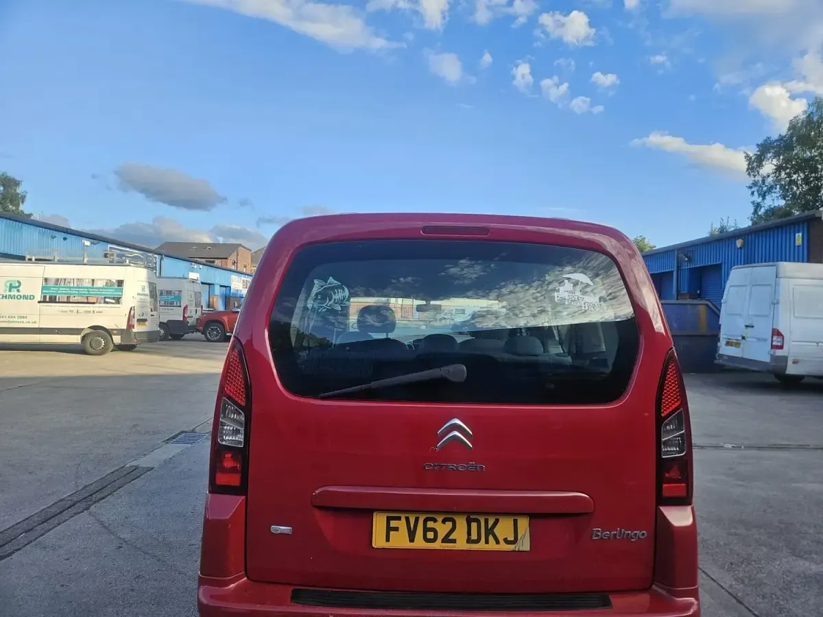 Used Citroën Berlingo VTR Sport 92 HP (67 kW) 2012 Red MPV