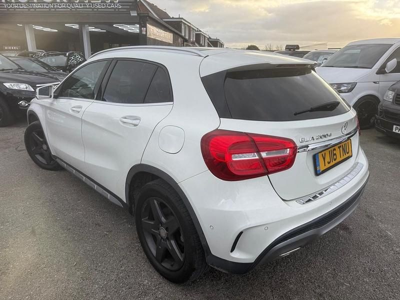 Used Mercedes GLA200 AMG line 2016 White SUV