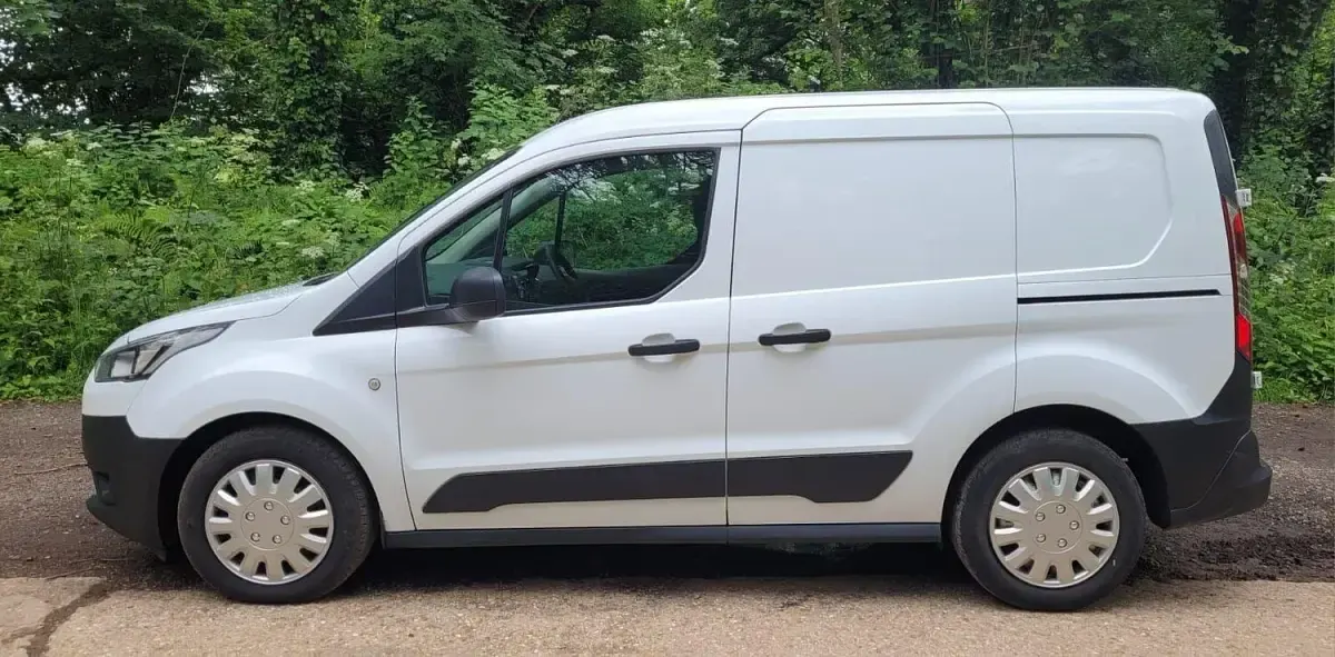 Used Ford Transit Connect S 100 HP (73 kW) 2020 White MPV