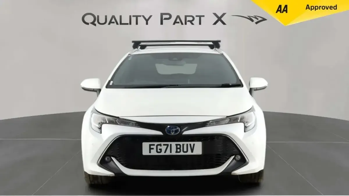 Usado Toyota Corolla Design 2021 Branco Carrinha