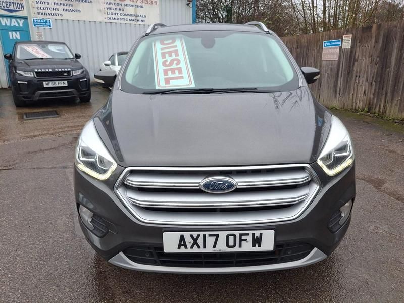 Used Ford Kuga Titanium 150 HP (110 kW) 2017 Grey SUV