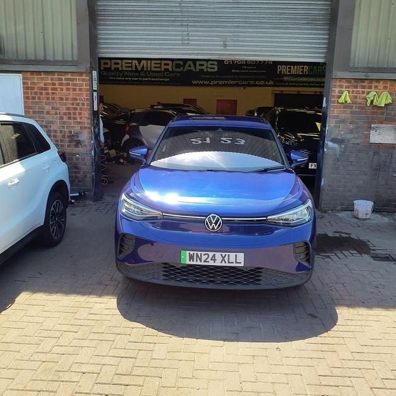 Used VW ID.4 Pure 125 kW (170 HP) 2024 Blue SUV