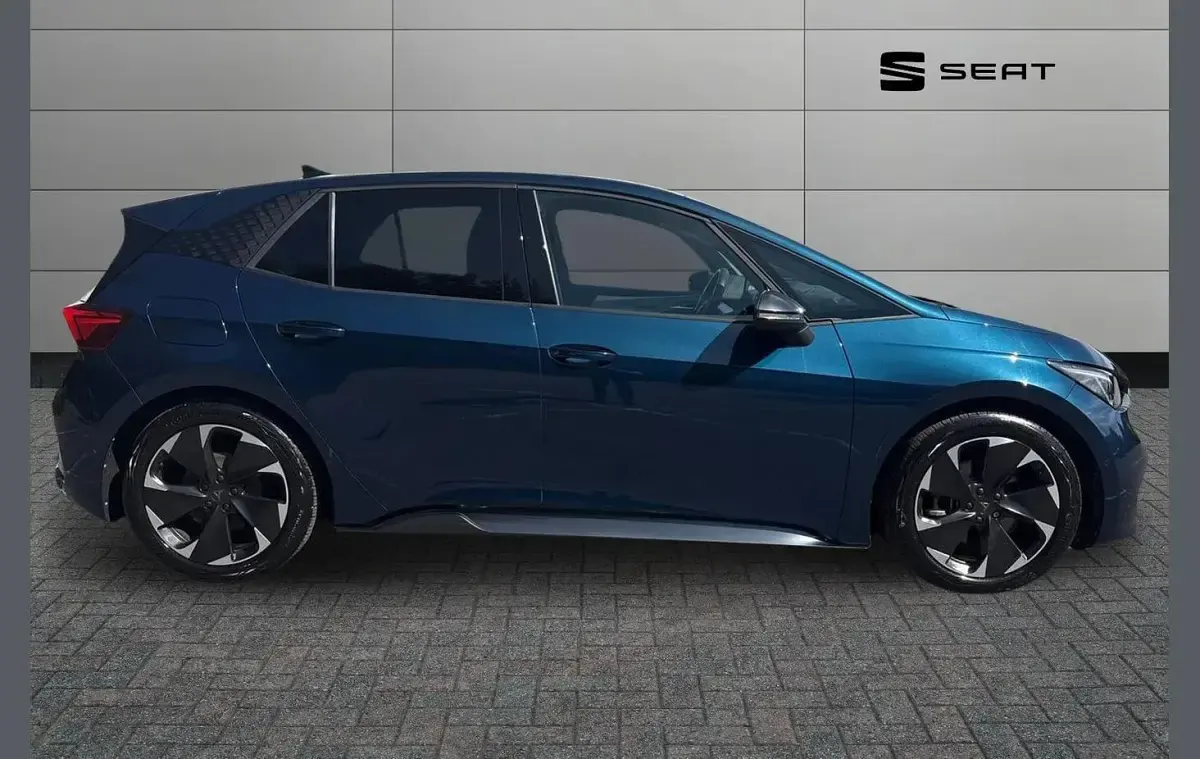 Used Cupra Born 150 kW (204 HP) 2022 Blue Hatchback
