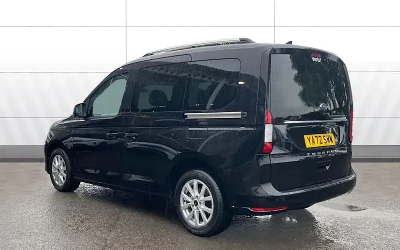 Used Ford Tourneo Titanium 114 HP (83 kW) 2024 Estate