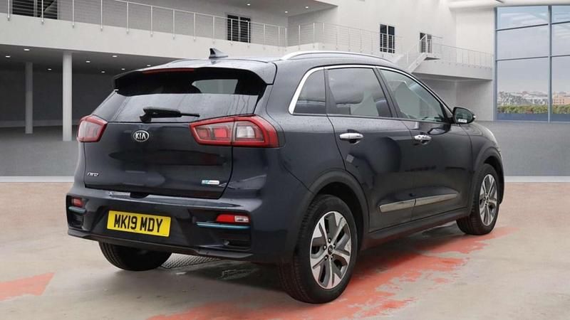 Used Kia Niro First Edition 150 kW (204 HP) 2019 Blue SUV