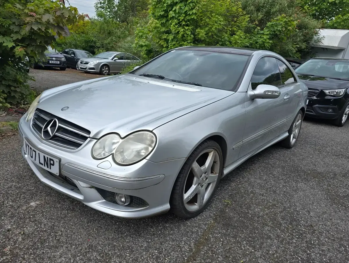 Used Mercedes CLK220 2007 Silver Coupe