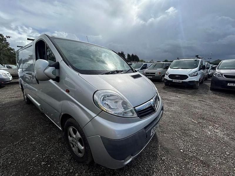 Silver Used 2012 Vauxhall Vivaro Sportive Van | £2,035 (Super price) - Image 1/4