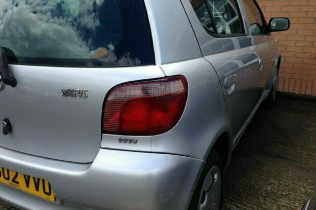 Used Toyota Yaris 2002 Hatchback