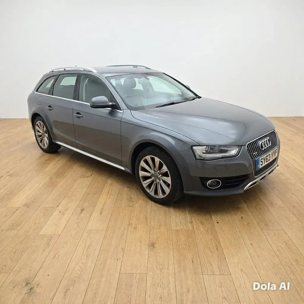 Used Audi A4 Allroad Design 177 HP (130 kW) 2014 Grey Estate