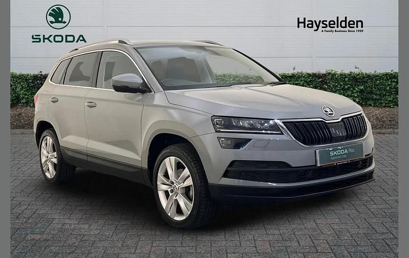 Steel grey Used 2019 Skoda Karoq SE L SUV | £17,194 (Fair price) - Image 1/4