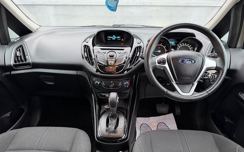Used Ford B-MAX Zetec 105 HP (77 kW) 2016 MPV