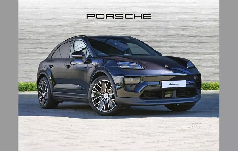 Black New 2025 Porsche Macan SUV | £77,990 (Super price) - Image 1/4
