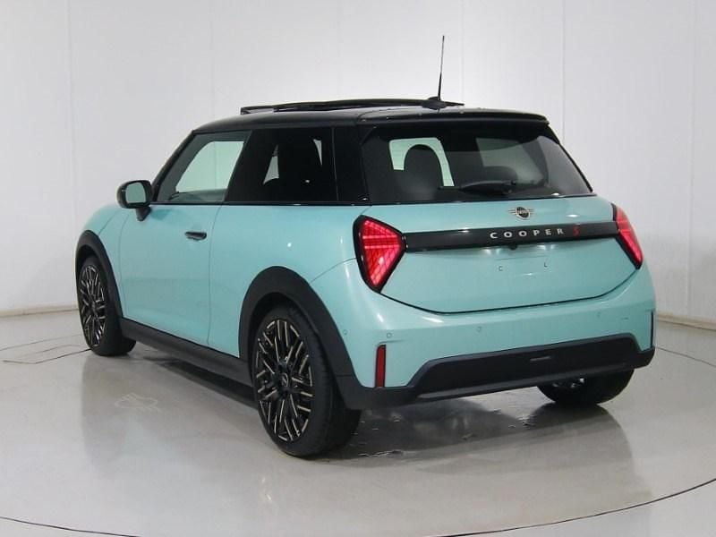 Used Mini Cooper S Hatch 204 HP (150 kW) 2025 Green Hatchback
