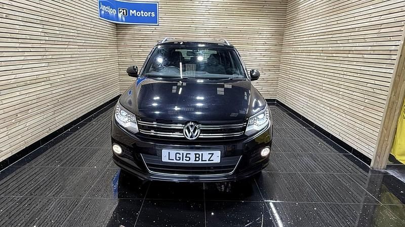 Used VW Tiguan R-line 2015 Black SUV
