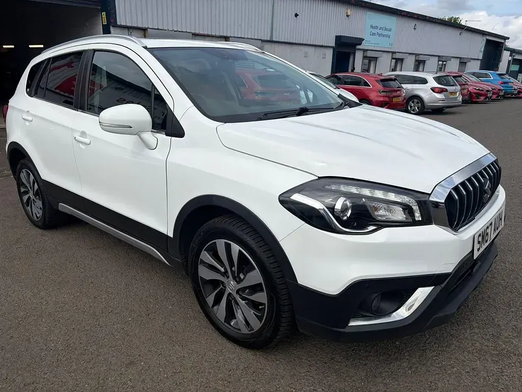 Gebraucht Suzuki SX4 S-Cross SZ5 120 PS (88 kW) 2017 Weiß SUV