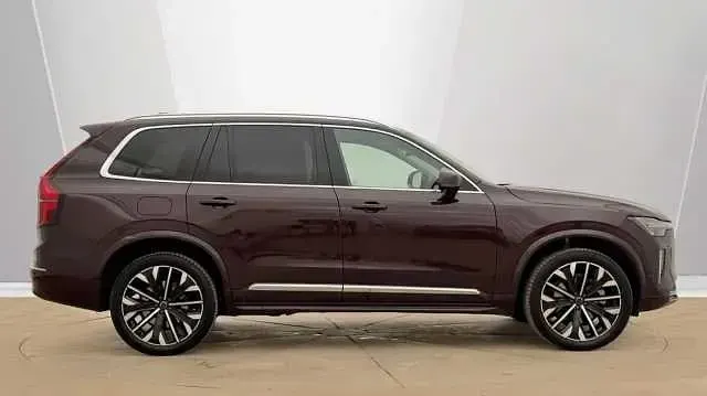 Used Volvo XC90 Ultra 455 HP (334 kW) 2025 Red SUV