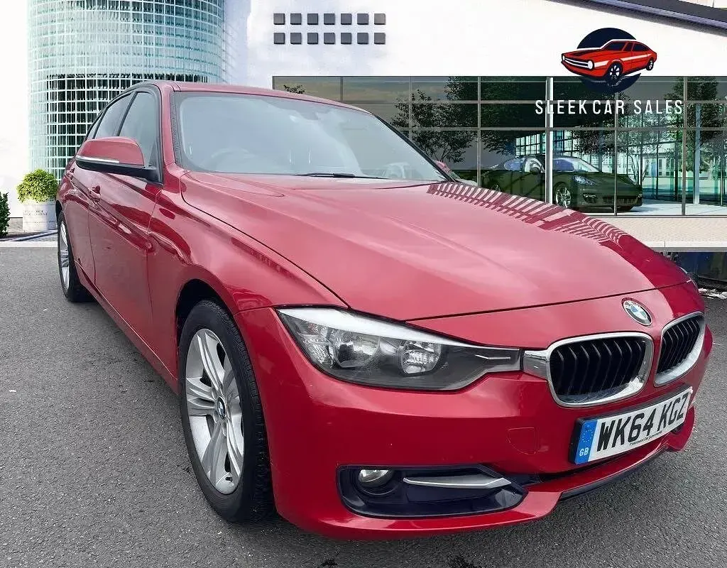 Used BMW 316 Sport Line 114 HP (83 kW) 2014 Red Sedan