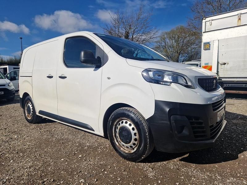 Used Peugeot Expert 2018 White Van