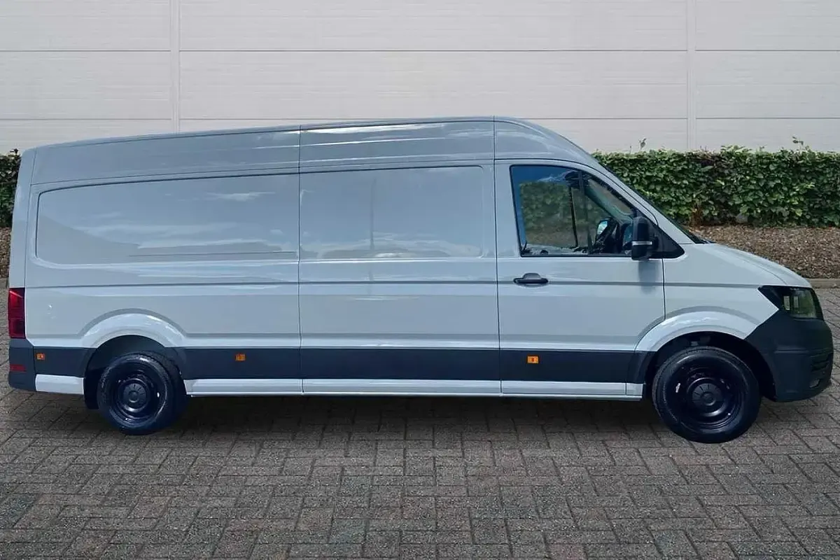 New VW Crafter 140 HP (102 kW) 2026 Ascot grey Van