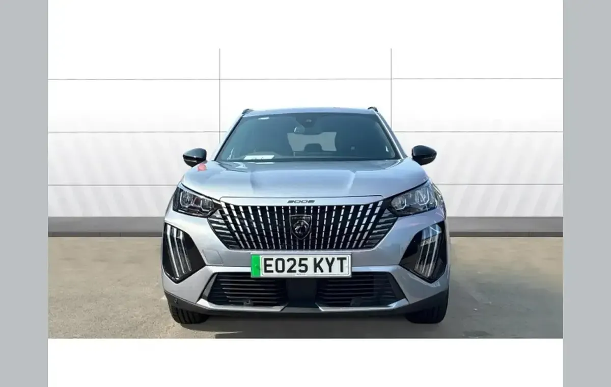 Used Peugeot e-2008 Allure 98 kW (134 HP) 2025 Grey SUV