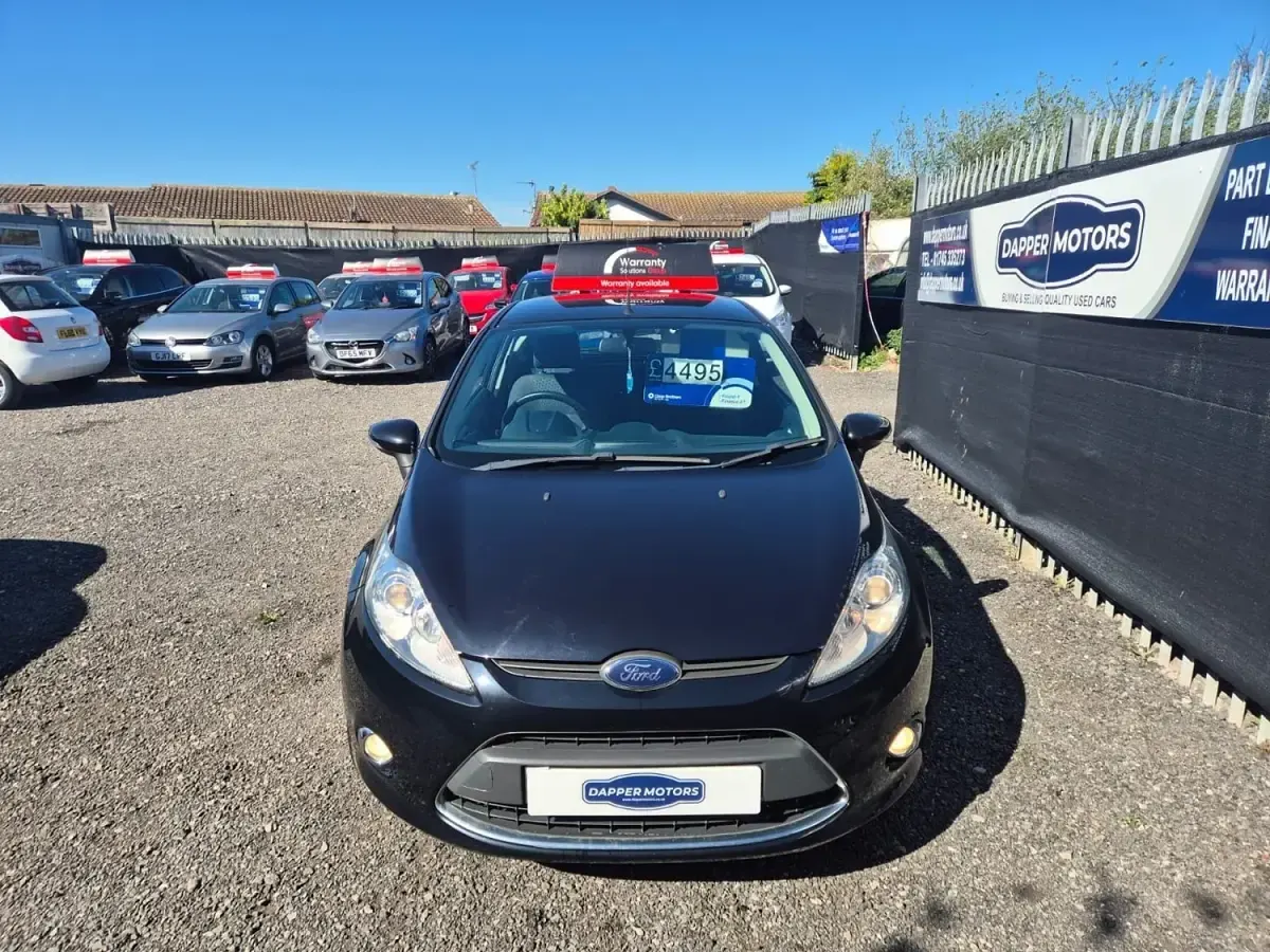 Używany Ford Fiesta Zetec 2012 Czarny Hatchback