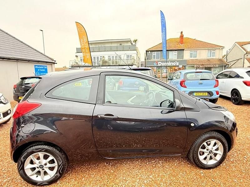 Usado Ford Ka Studio 69 HP (50 kW) 2014 Preto Citadino