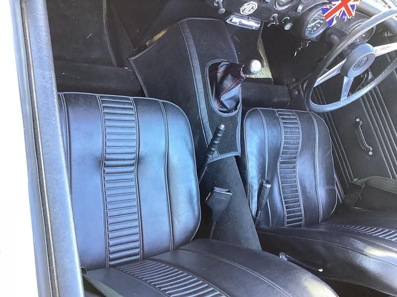 Used MG Midget 66 HP (48 kW) 1978 White Cabriolet