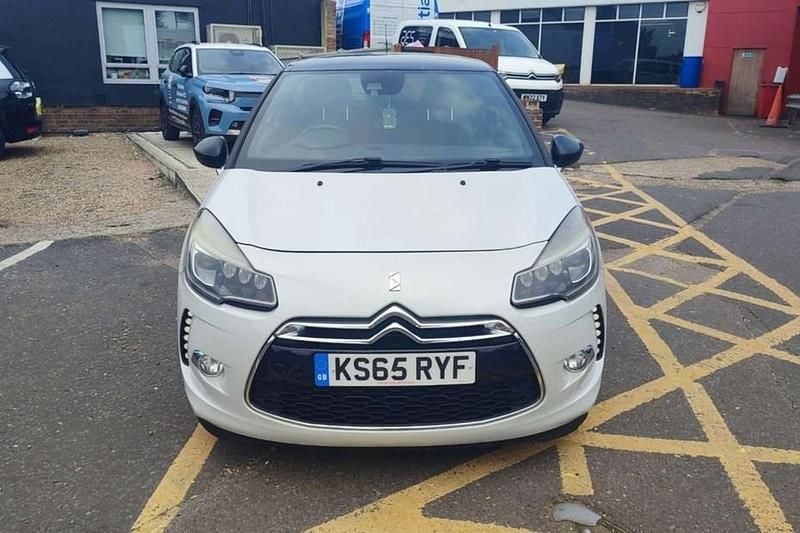White Used 2015 DS Automobiles DS3 DSport Hatchback | £4,249 (Fair price) - Image 1/1