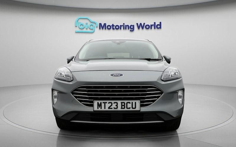 Used Ford Kuga Titanium 150 HP (110 kW) 2023 Silver SUV