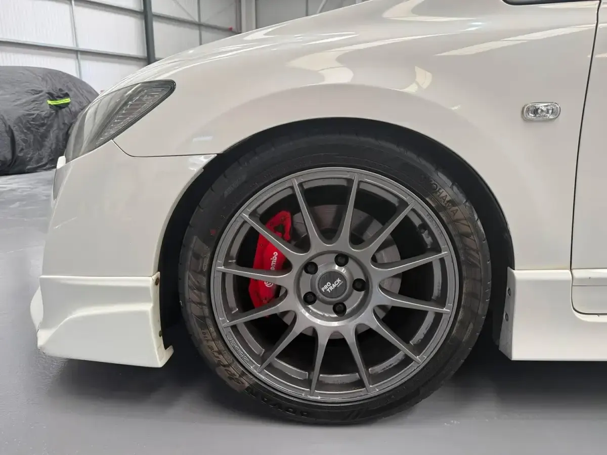 Used Honda Civic Type R 197 HP (144 kW) 2008 White Hatchback