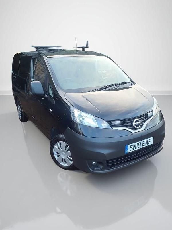 Used Nissan NV200 Acenta 110 HP (80 kW) 2019 Black MPV