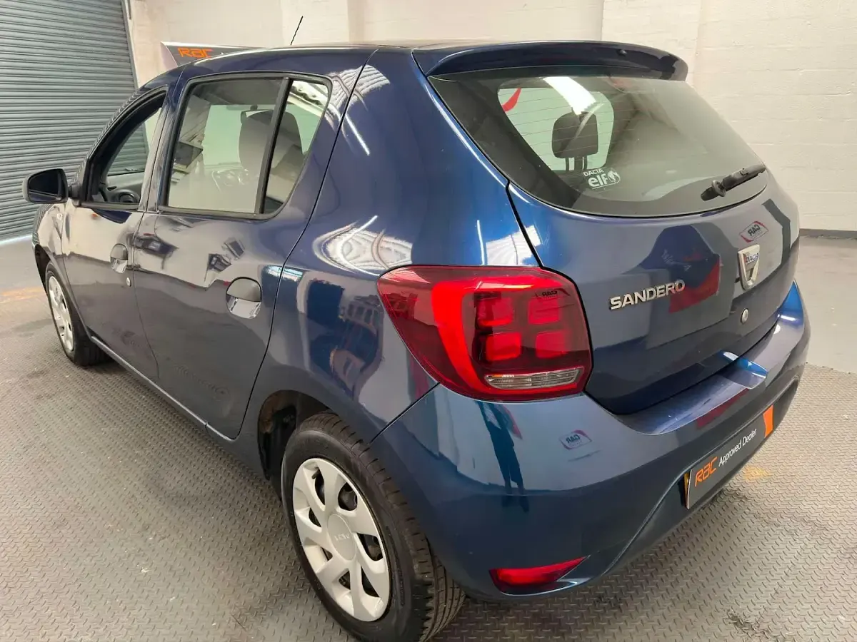 Used Dacia Sandero Ambiance 2018 Blue Hatchback