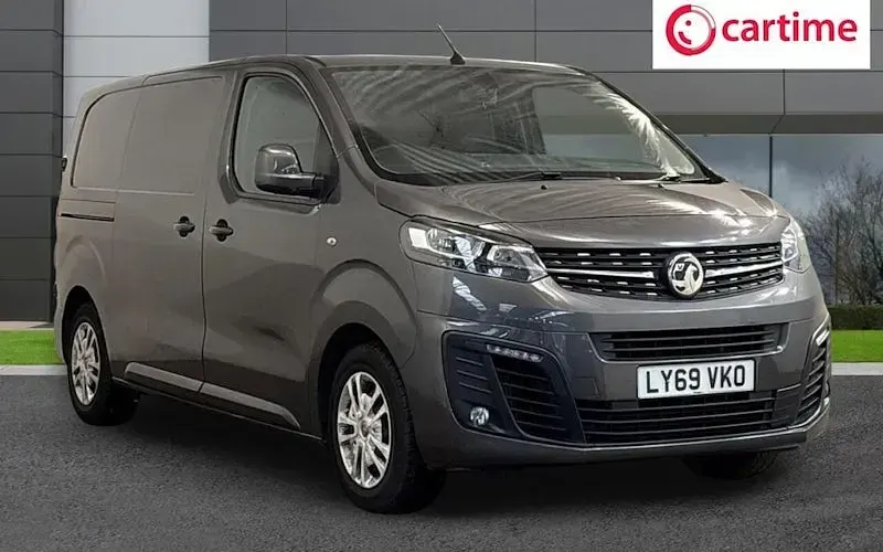 Used Vauxhall Vivaro Sportive 120 HP (88 kW) 2022 MPV