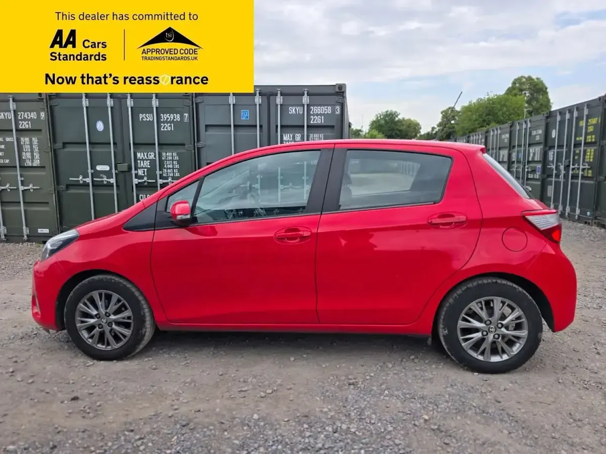 Used Toyota Yaris 120 HP (88 kW) 2020 Red Hatchback