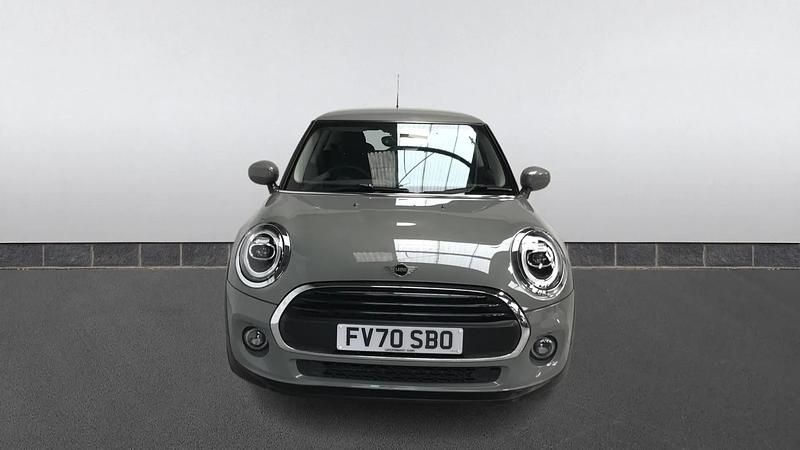 Image 2/4
