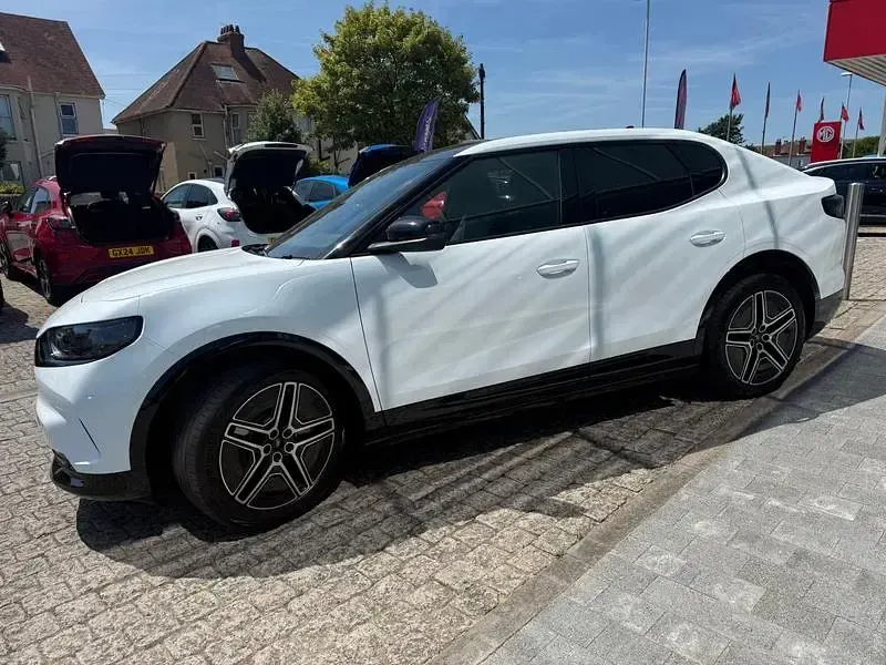 Used Ford Capri Premium 210 kW (286 HP) 2024 White SUV