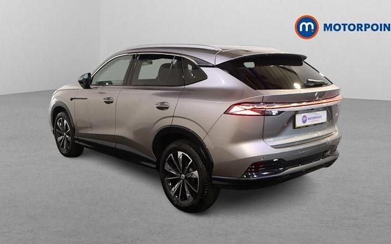 Usado MG HS Trophy 224 HP (164 kW) 2025 Prateado SUV