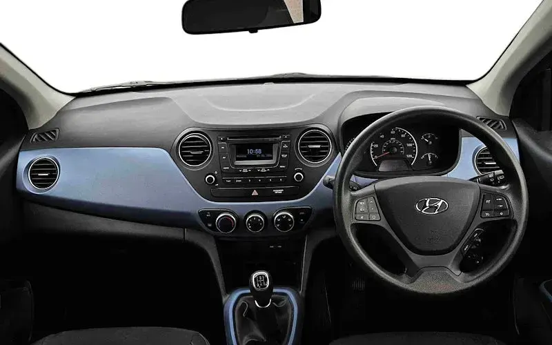 Used Hyundai i10 SE 87 HP (63 kW) 2014 Grey Hatchback