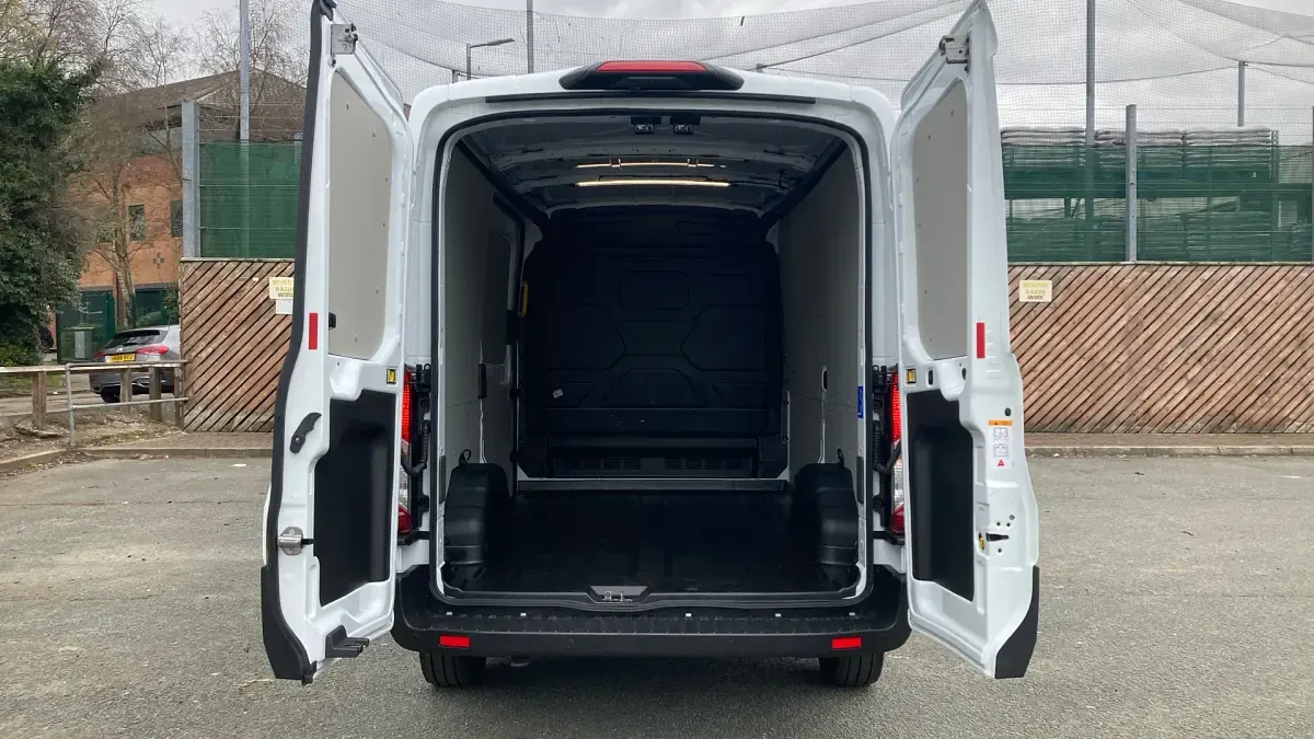 New Ford Transit Limited 130 HP (95 kW) 2025 Van