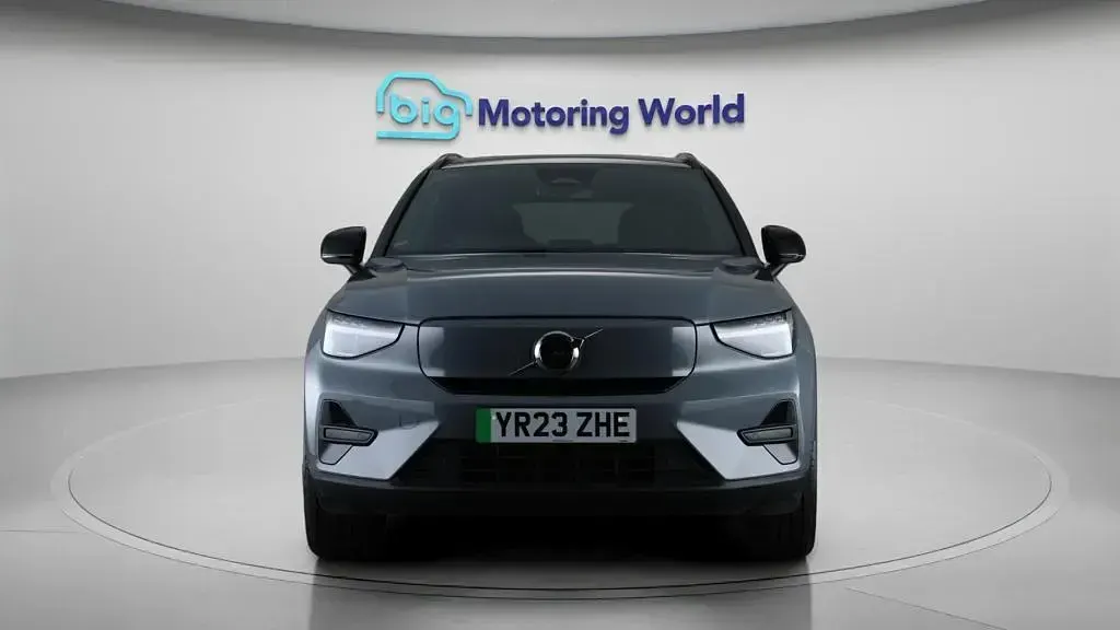 Used Volvo XC40 Core 169 kW (231 HP) 2023 SUV