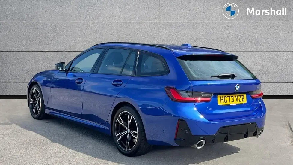 Used BMW 320 M Sport 181 HP (133 kW) 2024 Blue Estate