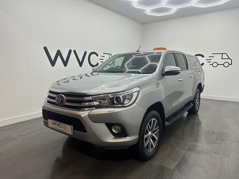 Used Toyota HiLux 150 HP (110 kW) 2018 Silver Pickup