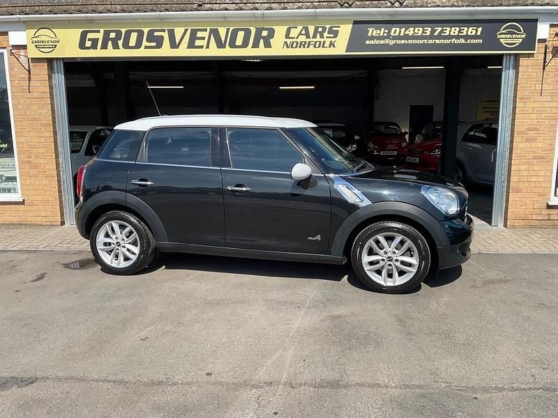 Black Used 2014 Mini Cooper Countryman SUV | £9,695 (Fair price) - Image 1/4